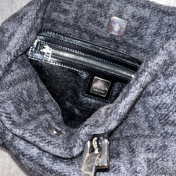 Fendi: Wool Cashmere Zucca Monogram Shoulder Bag - Picture 13 of 17